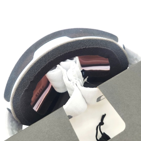 Giro Ringo Ski Snowboard Goggles VIVID Zeiss Lens OTG Anti-Fog White‎ Wordmark main image 4